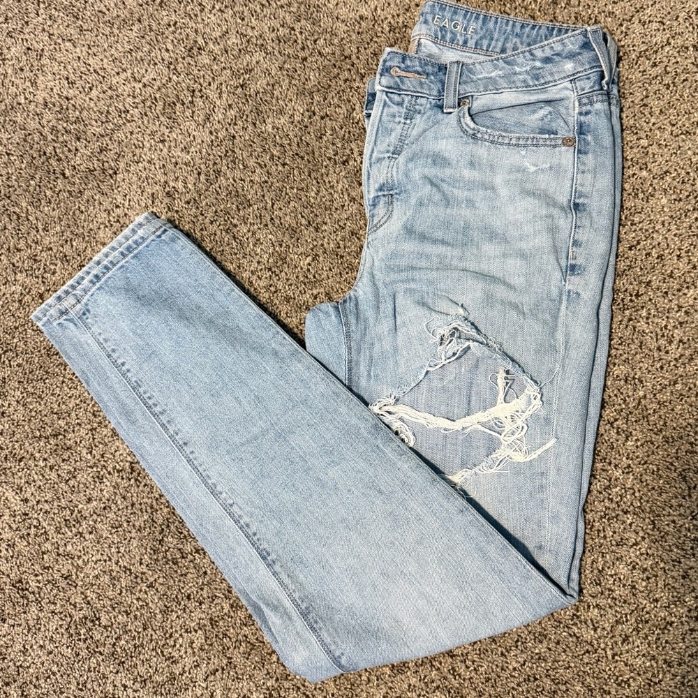 American Eagle Outfitters Light Blue Skinny Jeans